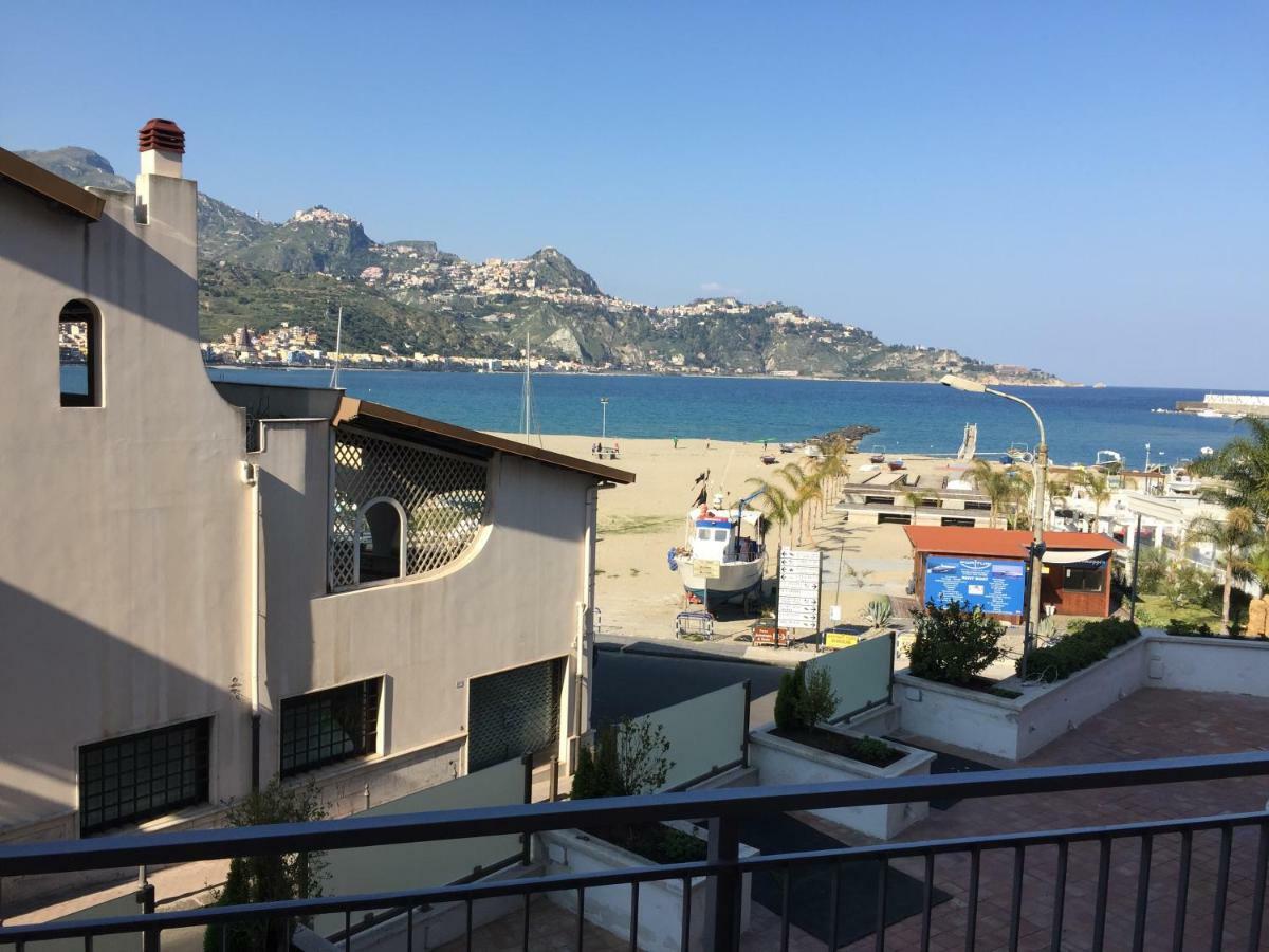 Casa Di Paolo Apartment Giardini Naxos Luaran gambar